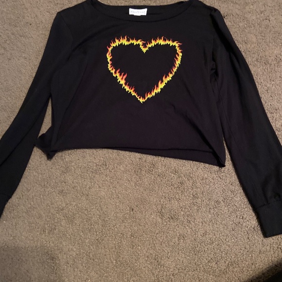 Crop top - Picture 1 of 1